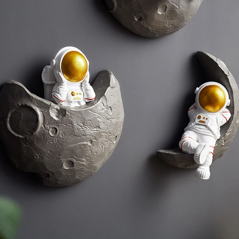 Nordic Astronaut Resin Wall Shelf